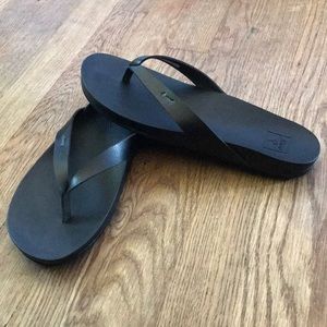 Reef Cushion Bounce Flip Flop Thing Sandal